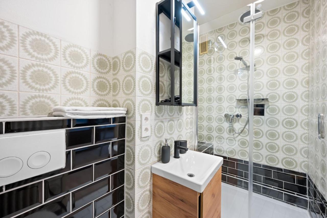 Sali Homes - Fewo Bluehendes Barock Ludwigsburg Ngoại thất bức ảnh